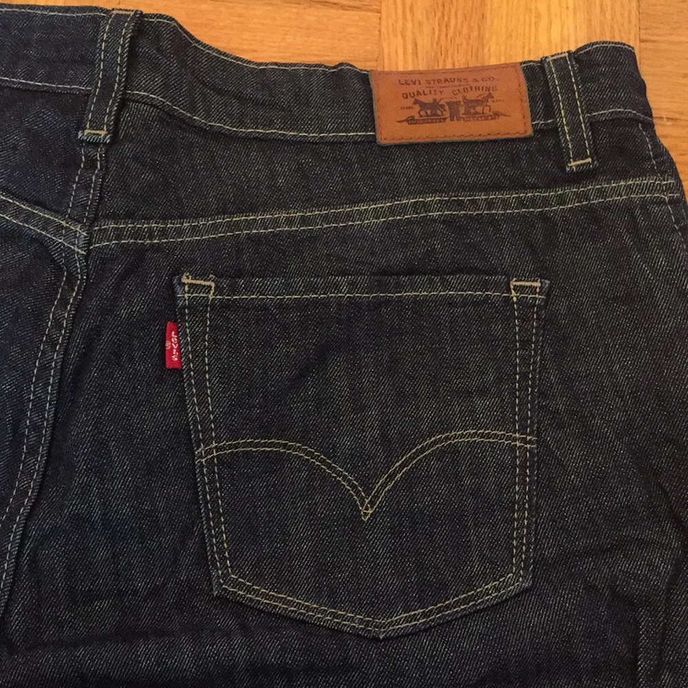 Levi’s bootcut jeans - Picture 3 of 3
